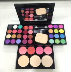 Glam Box Makeup Set