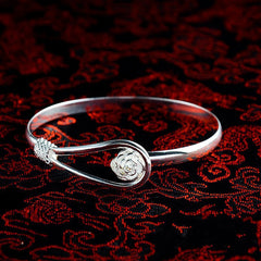 Rose Bliss Romantic Flower Bracelet