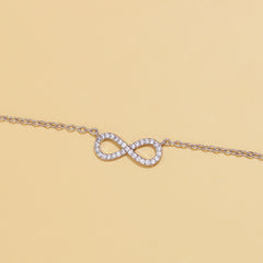 Zirconia Knot Light Luxury Clavicle Pendant Necklace
