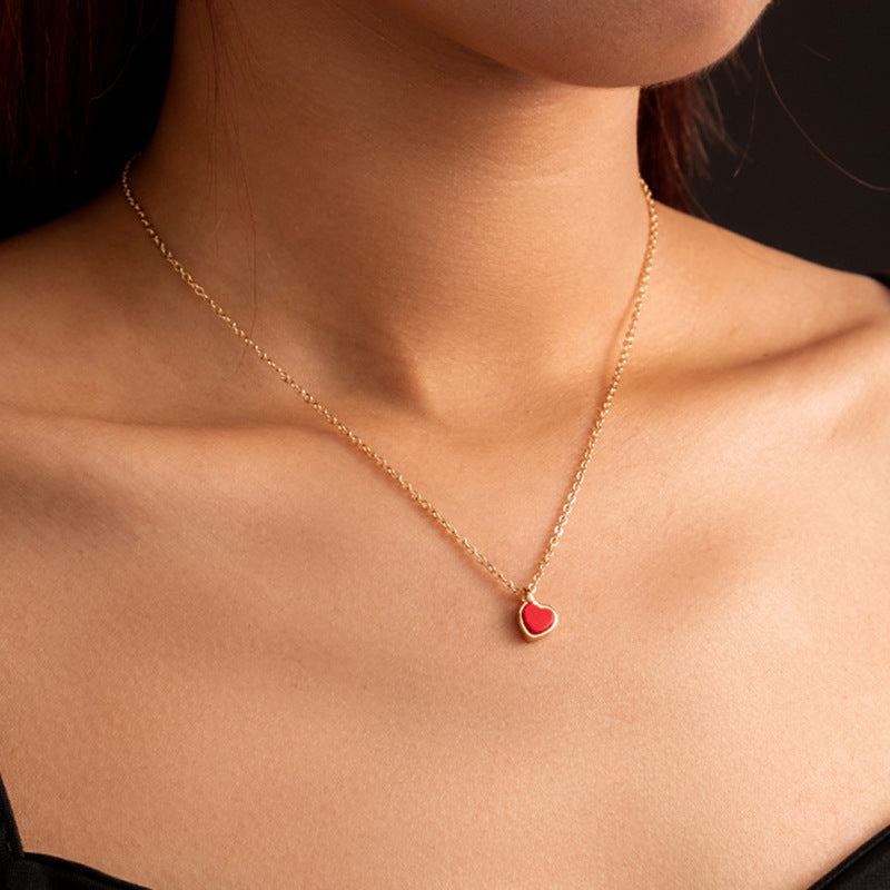 Crimson Heart Clavicle Pendant Necklace