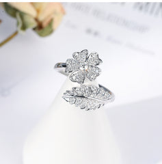 Zircon Blossom Women's Fashion Ring