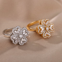 Rotating Clover Charm Ring European & American Ins Style