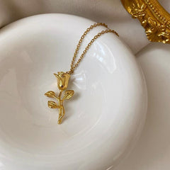 Rose Charm Vintage Pendant Necklace