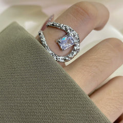 Lumi Elegance Zircon Open-End Ring