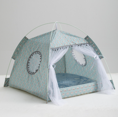 Enclosed Pet Bed and Cozy House for Cats