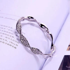 Glimmer Twist Rhinestone Spiral Zircon Bracelet