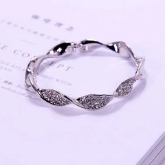 Glimmer Twist Rhinestone Spiral Zircon Bracelet