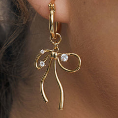 Sweet Zircon Bow Bone Necklace