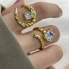 Lumi Elegance Zircon Open-End Ring