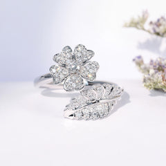 Zircon Blossom Women's Fashion Ring